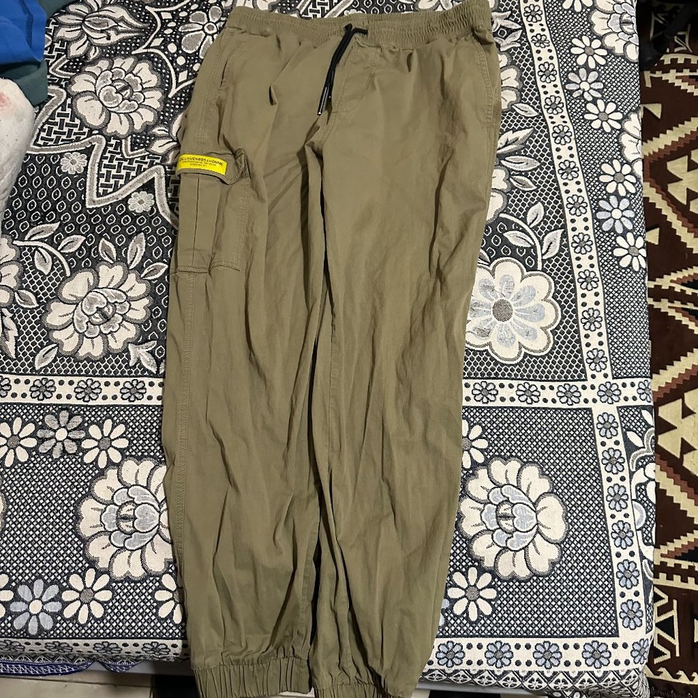 cargo pants